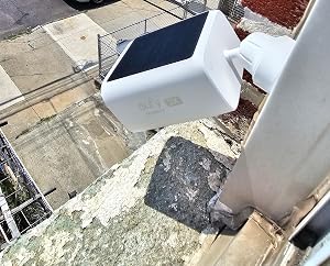 eufy Security SoloCam S220 customer photo 4 of 5